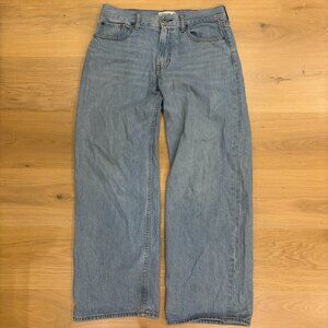 Abercrombie & Fitch Baggy Lightweight Jeans Women’s Size 26 Relaxed Denim